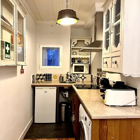 Kitsch Corner Paradise I شقة *